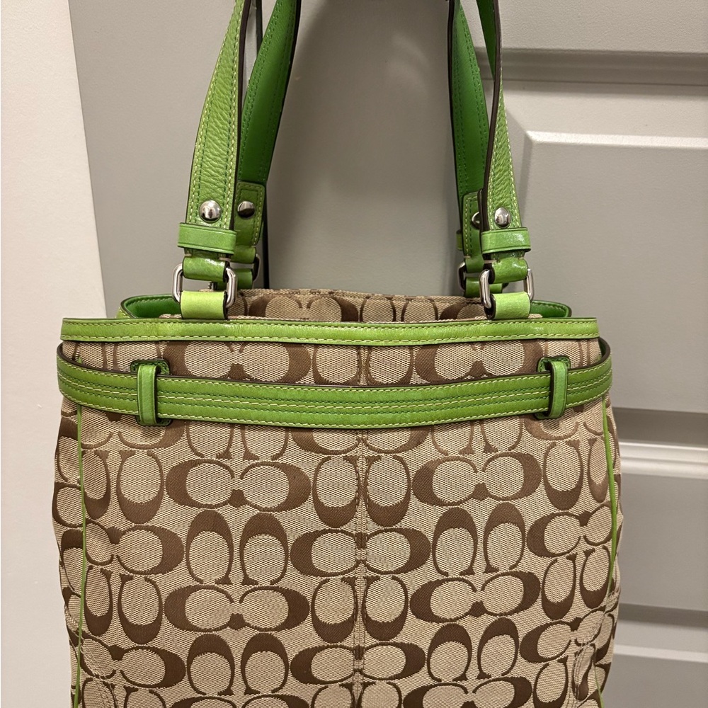 Coach Hampton Nancy Signature Shoulder Bag - Picture 4 of 12